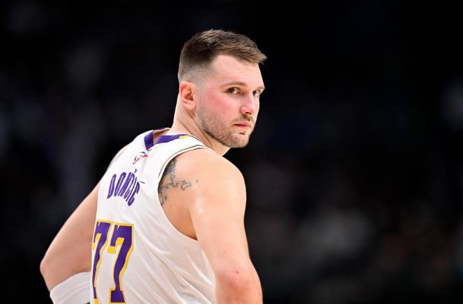 立博体育投注-生涯第29次！差4次超哈登：他发力要抢MVP！