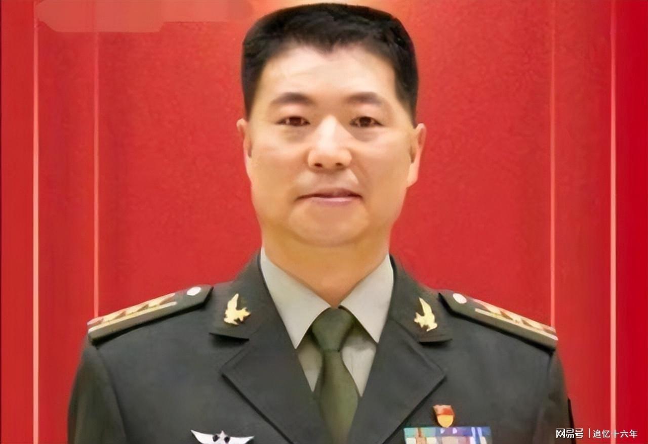 立博体育网站-“英雄团长”祁发宝，再次出镜大会，如今晋升新的职务